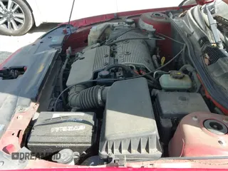 1999 Pontiac Grand Am SE z VIN 1G2NE52T5XC528335, wystawiony jako IAAI lot #41910919 z przebiegiem 18 131 mil mil oraz . Historia ofert i sprzedaży dostępna na DreamBid. Obrazek 17.