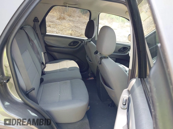 2006 Ford Escape XLT с VIN 1FMYU93106KB08157, выставлен на аукционе IAAI как лот 42471588 с пробегом Не указан миль и . История ставок и продаж доступна на DreamBid. Изображение 8.