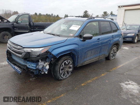 2025 Subaru Forester Premium with VIN JF2SLDDC7SH457793, listed as a IAAI auction lot 41309871 with 2,070 mi miles. Bid and sale history available at carsss.com. Image 18.