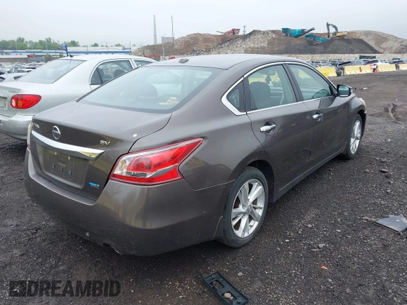 2013 Nissan Altima SV with VIN 1N4AL3APXDC155884, listed as a IAAI auction lot 42181452 with 106,846 mi miles and . Bid and sale history available at carsss.com. Image 4.