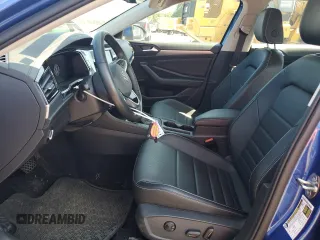 2022 Volkswagen Jetta SE with VIN 3VW7M7BU4NM023035, listed as a Copart auction lot 62234935 with 23,435 mi miles and Salvage title. Bid and sale history available at DreamBid. Image 7.
