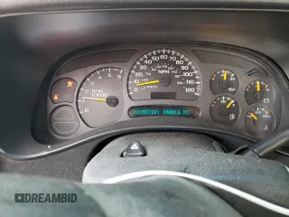 2003 Chevrolet Silverado 1500 with VIN 1GCEK19V33Z297804, listed as a Copart auction lot 81143974 with 200,016 mi miles and Clean Title. Bid and sale history available at carsss.com. Image 9.