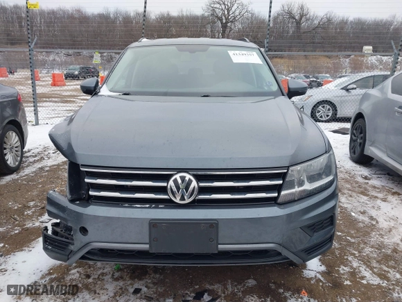 2020 Volkswagen Tiguan SE with VIN 3VV2B7AX7LM066135, listed as a IAAI auction lot 41349357 with 106,575 mi miles. Bid and sale history available at carsss.com. Image 12.