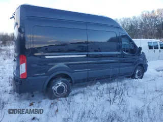 2023 Ford Transit Cargo with VIN 1FTBR1X87PKA24892, listed as a Copart auction lot 45929925 with 225,163 mi miles and Clean Title. Bid and sale history available at carsss.com. Image 3.