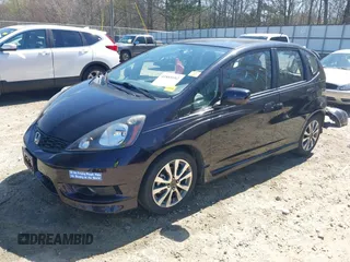 2013 Honda Fit Sport with VIN JHMGE8H59DC001939, listed as a IAAI auction lot 41885102 with 113,639 mi miles. Bid and sale history available at carsss.com. Image 18.