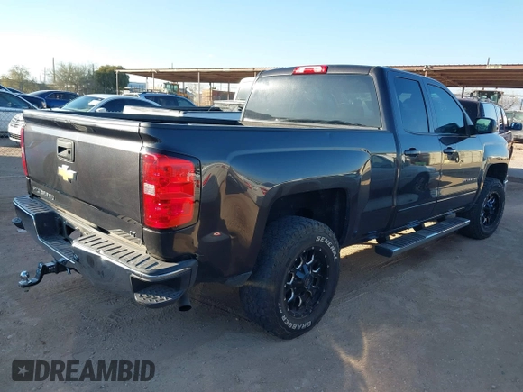 2015 Chevrolet Silverado 1500 LT with VIN 1GCRCREC1FZ308563, listed as a IAAI auction lot 41455858 with 162,196 mi miles. Bid and sale history available at carsss.com. Image 6.