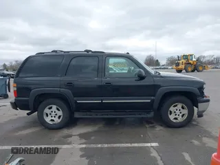 2005 Chevrolet Tahoe LS with VIN 1GNEK13TX5J179510, listed as a IAAI auction lot 41833007 with 192,402 mi miles. Bid and sale history available at carsss.com. Image 14.