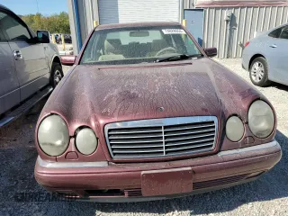 1998 Mercedes-Benz E-Class with VIN WDBJF65F1WA437851, listed as a Copart auction lot 74828054 with 189,748 mi miles and Salvage Title. Bid and sale history available at carsss.com. Image 5.