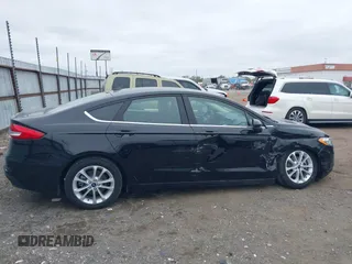 2020 Ford Fusion SE with VIN 3FA6P0LU7LR194413, listed as a IAAI auction lot 38094911 with 43,645 mi miles and . Bid and sale history available at DreamBid. Image 13.