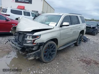 2017 Chevrolet Tahoe LT with VIN 1GNSCBKC9HR327790, listed as a IAAI auction lot 41593561 with 1 mi miles. Bid and sale history available at carsss.com. Image 2.