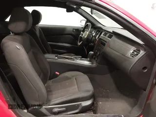 2013 Ford Mustang V6 with VIN 1ZVBP8EM7D5224564, listed as a IAAI auction lot 42148843 with 121,289 mi miles and . Bid and sale history available at DreamBid. Image 5.