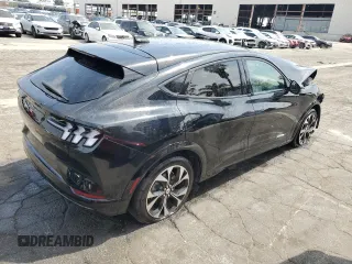 2023 Ford Mustang Mach-E Premium с VIN 3FMTK3SU5PMB06505, выставлен на аукционе Copart как лот 58757255 с пробегом Не указан миль и Списание • Salvage title. История ставок и продаж доступна на DreamBid. Изображение 3.
