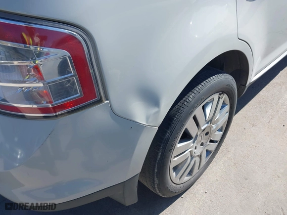 2009 Ford Edge Limited with VIN 2FMDK39C29BA82556, listed as a IAAI auction lot 41376092 with 274,465 mi miles. Bid and sale history available at carsss.com. Image 6.