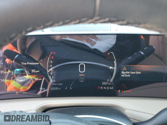 2024 Cadillac XT4 FWD Premium Luxury with VIN 1GYFZCR47RF213944, listed as a Copart auction lot 87674675 with 1,606 mi miles and Salvage title. Bid and sale history available at DreamBid. Image 9.