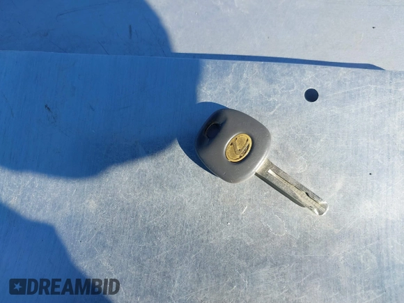 2004 Lexus IS 300/350 z VIN JTHBD192940089871, wystawiony jako IAAI lot #41411356 z przebiegiem Nie podano mil oraz . Historia ofert i sprzedaży dostępna na DreamBid. Obrazek 11.