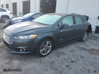 2015 Ford Fusion Titanium Hybrid with VIN 3FA6P0RU8FR119683, listed as a Copart auction lot 89043135 with 77,952 mi miles and Non Repairable. Bid and sale history available at carsss.com. Image 1.