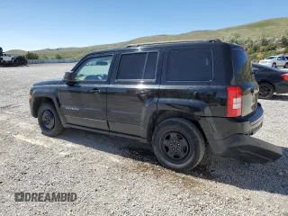 2015 Jeep Patriot Latitude with VIN 1C4NJPFB3FD377959, listed as a Copart auction lot 57914755 with 106,704 mi miles and Salvage title. Bid and sale history available at DreamBid. Image 2.