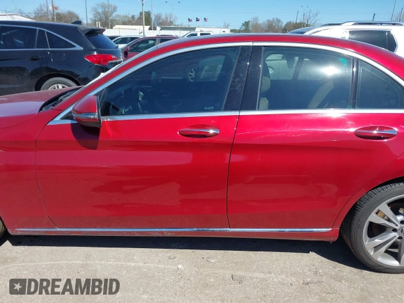 2019 Mercedes-Benz C 300 with VIN 55SWF8DBXKU310078, listed as a IAAI auction lot 41716143 with 55,609 mi miles and . Bid and sale history available at DreamBid. Image 15.
