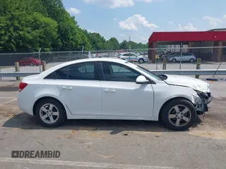2014 Chevrolet Cruze 1LT с VIN 1G1PC5SB7E7130883, выставлен на аукционе IAAI как лот 42490921 с пробегом 152 117 миль миль и . История ставок и продаж доступна на DreamBid. Изображение 14.