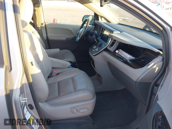 2015 Toyota Sienna Ltd with VIN 5TDDK3DC1FS094834, listed as a IAAI auction lot 41344394 with 137,146 mi miles. Bid and sale history available at carsss.com. Image 5.