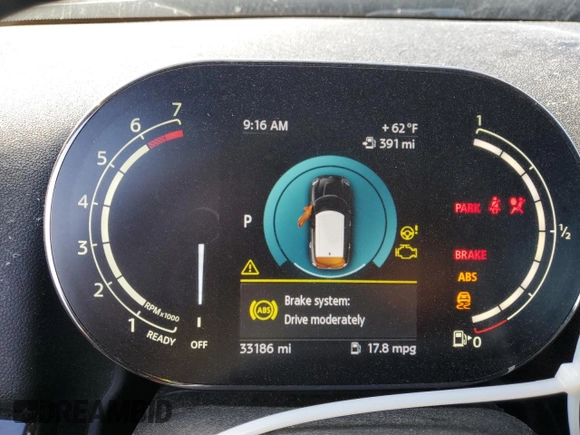 2022 MINI Countryman Cooper S with VIN WMZ53BR04N3N38492, listed as a Copart auction lot 85872264 with 33,186 mi miles and Salvage title. Bid and sale history available at DreamBid. Image 9.