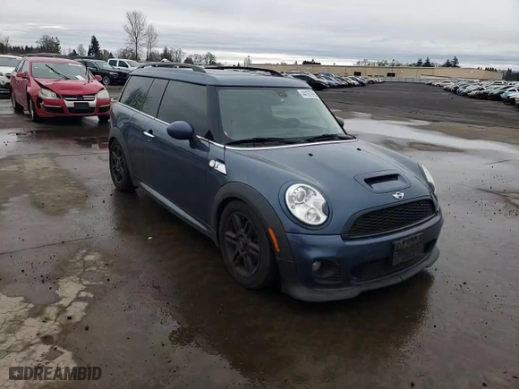 2009 MINI Cooper Clubman S with VIN WMWMM33569TP74017, listed as a Copart auction lot 44197995 with 181,093 mi miles and Salvage Title. Bid and sale history available at carsss.com. Image 11.