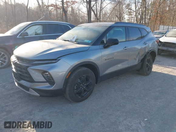 2025 Chevrolet Blazer LT with VIN 3GNKBHR45SS104574, listed as a IAAI auction lot 41293595 with 1,205 mi miles and . Bid and sale history available at DreamBid. Image 2.