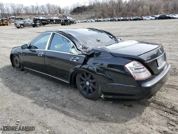 2009 Mercedes-Benz S-Class 5.5L V8 with VIN WDDNG86X19A259355, listed as a Copart auction lot 51945715 with 153,488 mi miles and Salvage Title. Bid and sale history available at carsss.com. Image 2.
