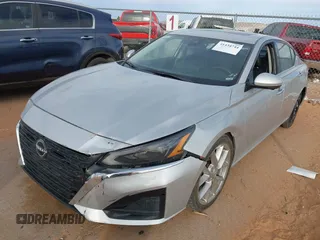 2023 Nissan Altima SL with VIN 1N4BL4EV2PN345867, listed as a IAAI auction lot 41434744 with 39,671 mi miles and . Bid and sale history available at DreamBid. Image 17.