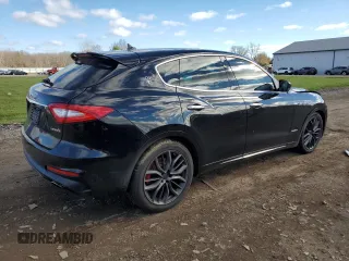 2019 Maserati Levante GranSport with VIN ZN661XUS5KX309824, listed as a Copart auction lot 80495554 with 69,716 mi miles and Salvage Title. Bid and sale history available at carsss.com. Image 3.