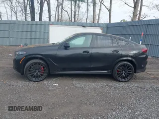 2025 BMW X6 xDrive40i with VIN 5UX33EX09S9Y89594, listed as a IAAI auction lot 42072438 with 460 mi miles and . Bid and sale history available at DreamBid. Image 14.