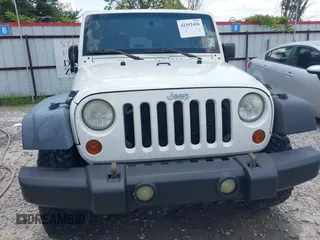 2009 Jeep Wrangler X with VIN 1J4FA24149L781794, listed as a IAAI auction lot 42352426 with 99,128 mi miles and . Bid and sale history available at DreamBid. Image 6.