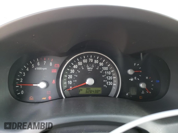 2008 Kia Sedona LX with VIN KNDMB233086244270, listed as a Copart auction lot 75109174 with 328,438 mi miles and Clean Title. Bid and sale history available at carsss.com. Image 9.