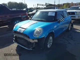 2015 MINI Hardtop 4 Door S with VIN WMWXU3C54F2B58513, listed as a IAAI auction lot 41376804 with 110,186 mi miles and . Bid and sale history available at DreamBid. Image 18.