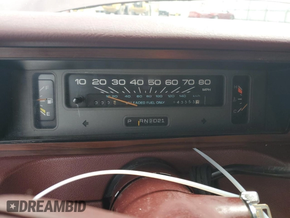 1991 Chevrolet Caprice z VIN 1G1BN53E9MW187619, wystawiony jako Copart lot #55291845 z przebiegiem 1 433 530 mil mil oraz Szkoda całkowita • Salvage title. Historia ofert i sprzedaży dostępna na DreamBid. Obrazek 9.