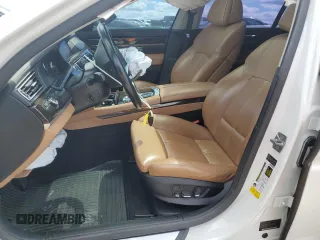 2012 BMW 7 Series 740Li с VIN WBAKB4C56CC575981, выставлен на аукционе Copart как лот 56058925 с пробегом 127 708 миль миль и Списание • Salvage title. История ставок и продаж доступна на DreamBid. Изображение 7.