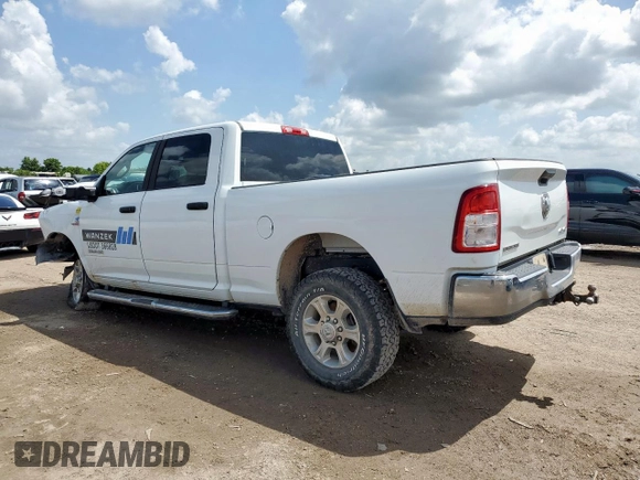 2024 Ram 2500 Big Horn z VIN 3C6UR5DL2RG105664, wystawiony jako Copart lot #60830915 z przebiegiem 53 811 mil mil oraz Szkoda całkowita • Salvage title. Historia ofert i sprzedaży dostępna na DreamBid. Obrazek 2.
