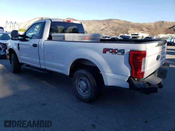 2019 Ford Super Duty F-250 SRW XL with VIN 1FTBF2B60KEF17227, listed as a Copart auction lot 87092934 with 46,550 mi miles and Salvage Title. Bid and sale history available at carsss.com. Image 2.