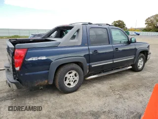 2006 Chevrolet Avalanche Z71 with VIN 3GNEK12ZX6G105626, listed as a Copart auction lot 71610203 with 0 mi miles and Salvage Title. Bid and sale history available at carsss.com. Image 3.
