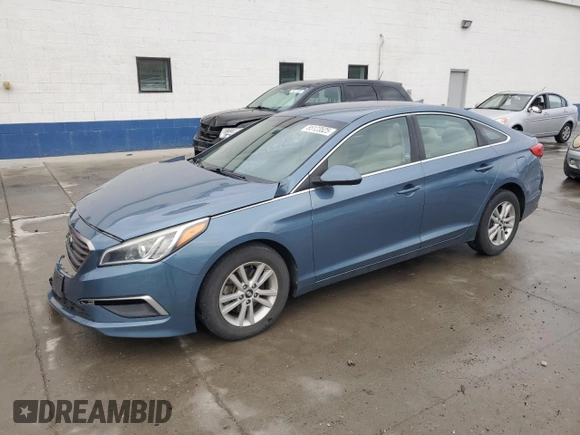 2015 Hyundai Sonata SE z VIN 5NPE24AF0FH200687, wystawiony jako Copart lot #55123525 z przebiegiem 111 325 mil mil oraz Szkoda całkowita • Salvage title. Historia ofert i sprzedaży dostępna na DreamBid. Obrazek 1.