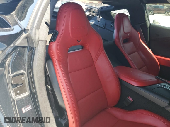 2016 Chevrolet Corvette Z06 3LZ z VIN 1G1YU2D61G5608939, wystawiony jako Copart lot #57044795 z przebiegiem Nie podano mil oraz Szkoda całkowita • Salvage title. Historia ofert i sprzedaży dostępna na DreamBid. Obrazek 10.