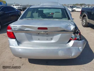 2005 Chevrolet Malibu LS with VIN 1G1ZT52815F299932, listed as a IAAI auction lot 41660784 with 169,486 mi miles. Bid and sale history available at carsss.com. Image 6.