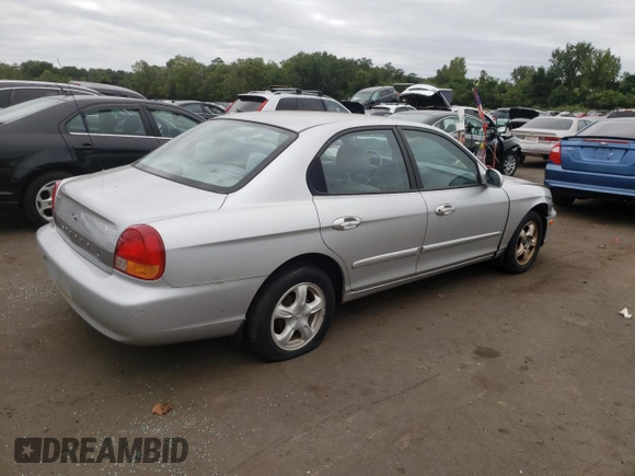 2001 Hyundai Sonata with VIN KMHWF25S71A384090, listed as a Copart auction lot 81514724 with 67,812 mi miles and Non Repairable. Bid and sale history available at carsss.com. Image 3.
