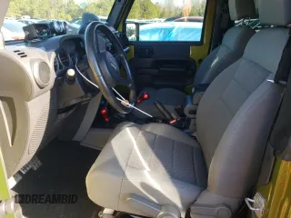 2008 Jeep Wrangler Rubicon с VIN 1J4GA64198L518646, выставлен на аукционе Copart как лот 82381084 с пробегом Не указан миль и Списание • Salvage title. История ставок и продаж доступна на DreamBid. Изображение 7.