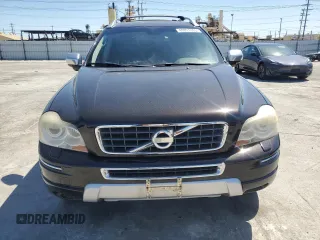2014 Volvo XC90 with VIN YV4952CY3E1683171, listed as a Copart auction lot 49891895 with Not provided miles and Salvage title. Bid and sale history available at DreamBid. Image 5.
