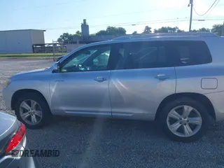 2010 Toyota Highlander Limited with VIN 5TDYK3EH2AS014056, listed as a IAAI auction lot 42639638 with 251,272 mi miles and . Bid and sale history available at DreamBid. Image 14.