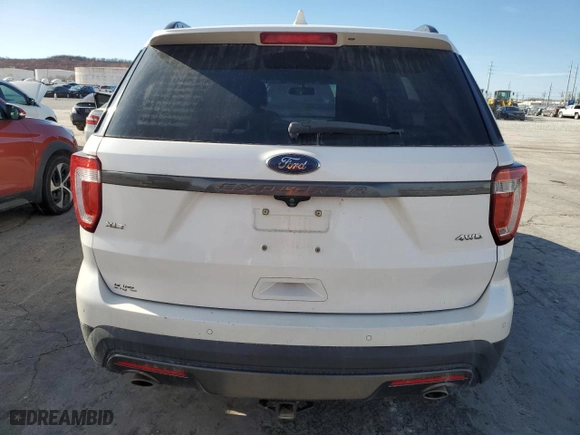 2017 Ford Explorer XLT with VIN 1FM5K8D89HGA52885, listed as a Copart auction lot 84193984 with 103,579 mi miles and Salvage Title. Bid and sale history available at carsss.com. Image 6.