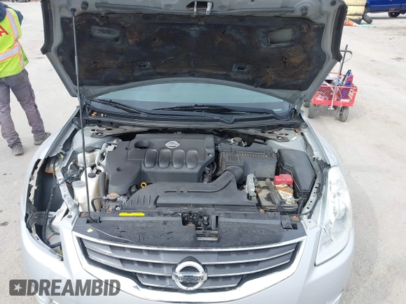 2012 Nissan Altima S z VIN 1N4AL2APXCN515572, wystawiony jako IAAI lot #41772526 z przebiegiem 82 265 mil mil oraz . Historia ofert i sprzedaży dostępna na DreamBid. Obrazek 10.