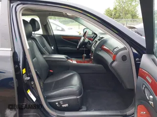 2009 Lexus LS 460 с VIN JTHCL46F995003808, выставлен на аукционе IAAI как лот 42236646 с пробегом 132 083 миль миль и . История ставок и продаж доступна на DreamBid. Изображение 5.