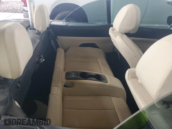 2025 BMW 4 Series 430i with VIN WBA33DB03SCS40361, listed as a Copart auction lot 48397335 with 3,949 mi miles and Salvage title. Bid and sale history available at DreamBid. Image 10.